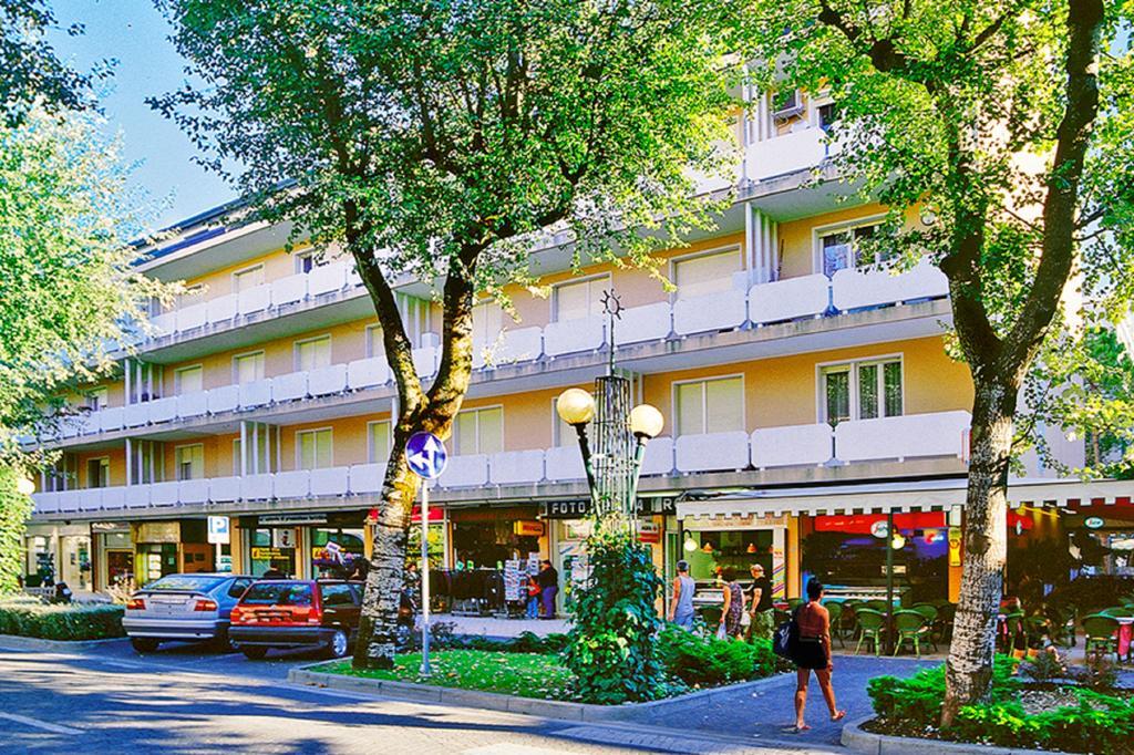 Residence Bussola Bibione Dış mekan fotoğraf